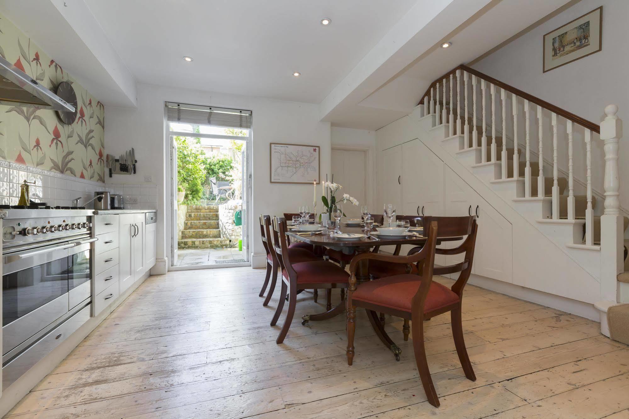 Onefinestay - Chiswick *